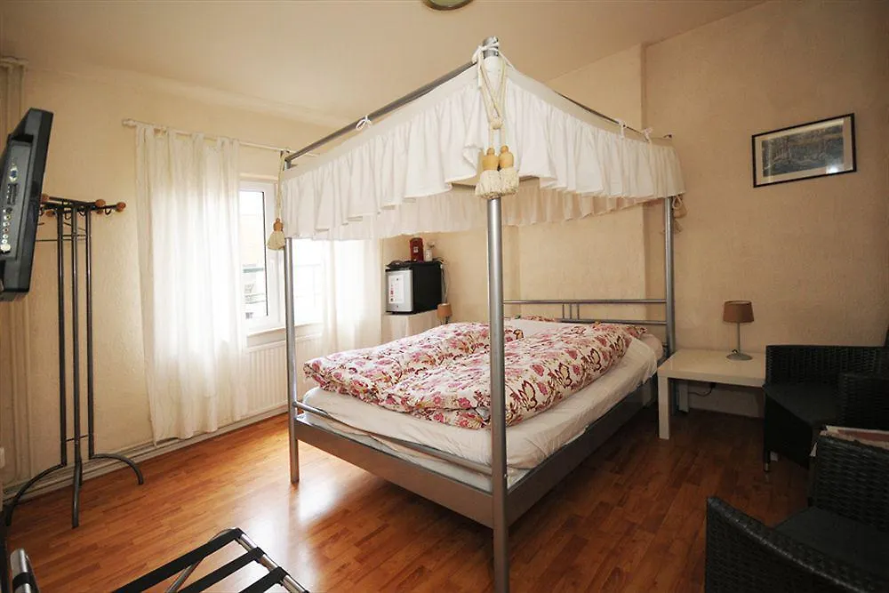 Pension Auberge De Dael Valkenburg aan de Geul 2*,